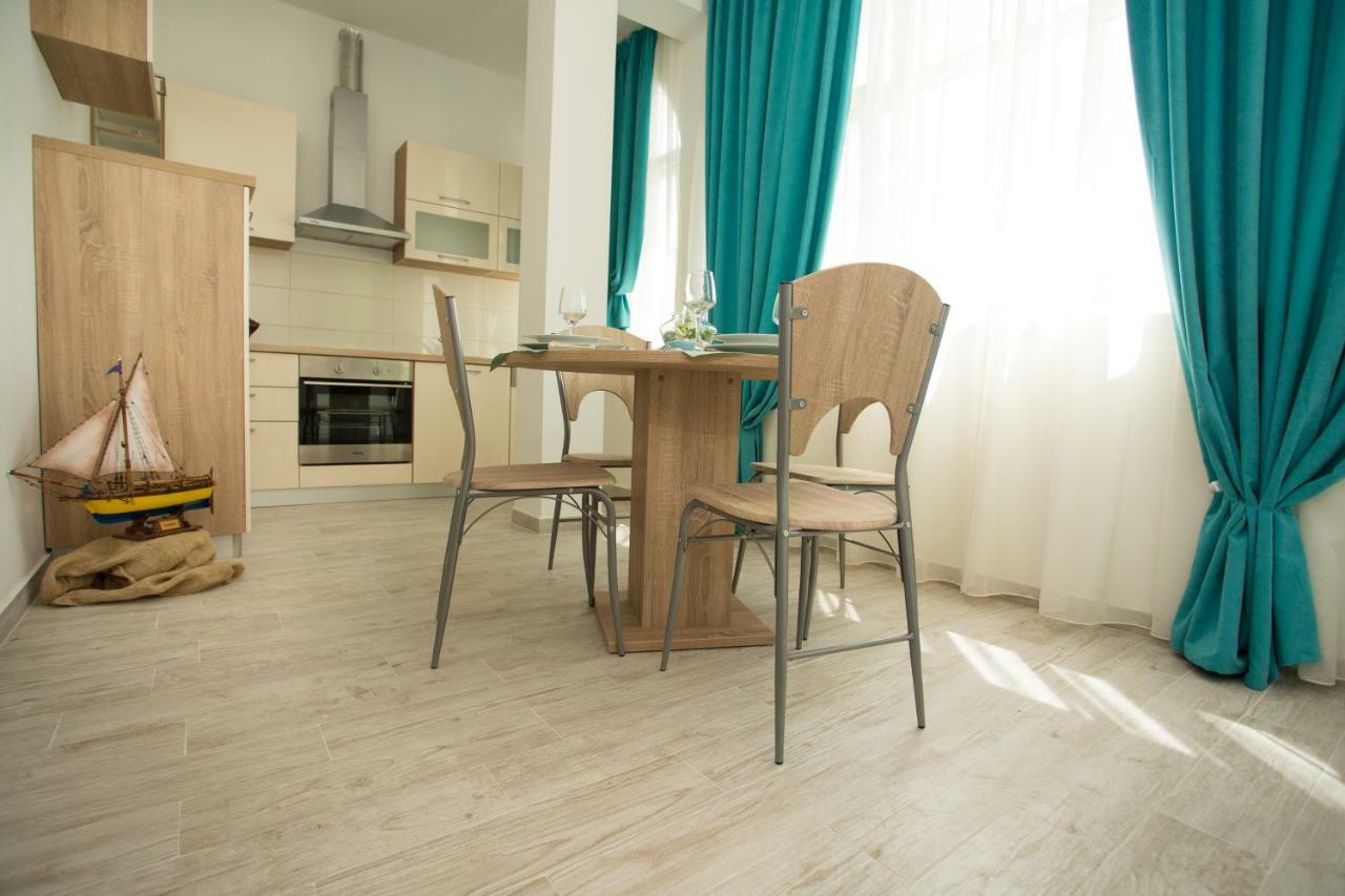 Apartments Kampanel Kaštela Extérieur photo